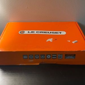 LE Creuset rectangular skinny grill